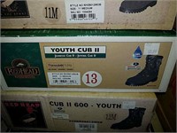 Red head brand youth boots sz 13m