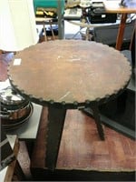 Circular wooden  table