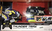 AIR HOGS THUNDER TRAX TANK TO BOAT