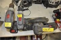 3PC 18V PORTER CABLE 2 DRILLS, SAW AND 2 BATTRIES