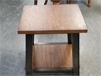WOOD AND METAL SQUARE END TABLE
