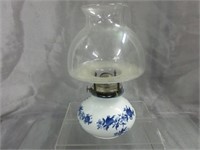 Porcelain Oil Lamp w/Chimney