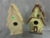 2 Small Bird Houses