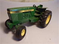 Scale Models, SM Green Tractor