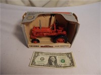 ERTL Farmall Cub Tractor, 1/16 Scale, #689