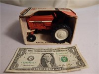 ERTL I.H. Mini-Tractor, 1/32 Scale, #405 in Box