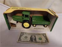 ERTL J.D. Tractor w/Wagon, 1/32 Scale, #70
