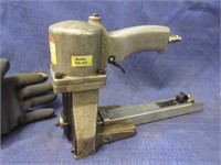 bostitch "boxlok" pneumatic stapler (mdl: D16-2AD)