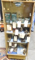 Lot #90H - Remington locking display case with