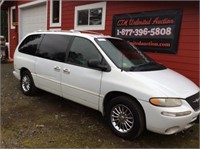 1999 CHRYSLER TOWN & COUNTRY VAN