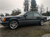 1991 MERCEDES 300E