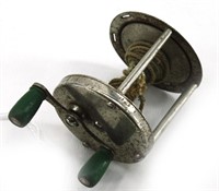 Reel - Old baitcaster w/ green handles