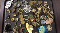 Tray lot of costume jewelry , includes mostly