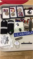 Military group lot, 4 medals, jacket bars, belt
