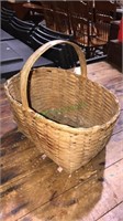 Antique split Oak basket, 13 inches tall 14 x 10,