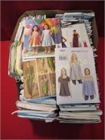 Sewing Patterns: Various Styles Approx. 128pc lot