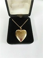 Heart-shaped locket necklace