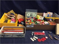 Mixed lot of vintage toys and advertising pencils