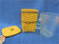 1995 longaberger mini waste basket with lid (2of4)