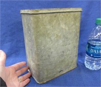 antique galvanized can - 9 inch tall