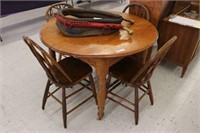 Primitive Table and 4 chairs with leave