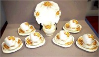English 21 piece floral tea set