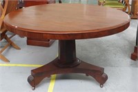 Victorian mahogany pedestal table