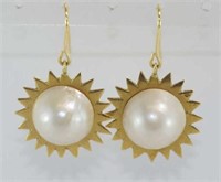 18ct yellow gold and mabe pearl earrings