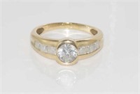 9ct yellow gold and CZ ring