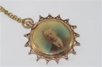 Antique hallmarked 9ct rose gold open locket