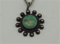 17" Indian Green Turquoise Round Pendant Necklace
