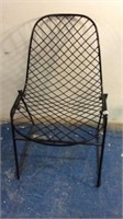 METAL WIRE CHAIR