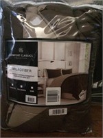 Comfort  Classics Full/Queen Micro Fiber Comforter