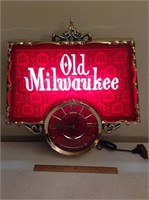 Old Milwaukee Lighted Beer Clock