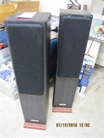 2 Sony Speakers 9"x 10" x 41" tall NEED REPAIR