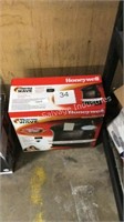 1 CTN HONEYWELL HEATER