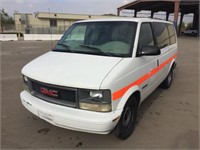 2000 GMC Safari Van