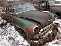1952 ? Chevrolet Deluxe 2 door
