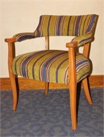 (26) VINTAGE SOLID WOOD DINING ARM CHAIRS