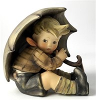 Hummel "Umbrella Boy" Figurine #152/O/A