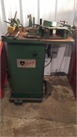 Grizzly Brand Router Table