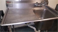 Single SS Sink w/ Vegetable Counter