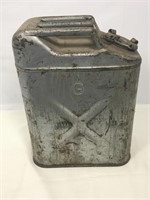 Vintage US military fuel can.