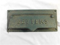 Cast aluminum letters plate for door