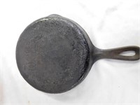 Wagner Ware cast iron skillet, No. 3