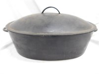 Wagner Sidney No. 7 cast iron deep roasting pan