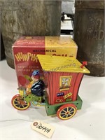 Humphrey Mobile windup tin Wyandott Toys