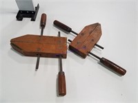 Wood clamps, pair