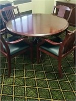 Round Meeting Table with Chairs