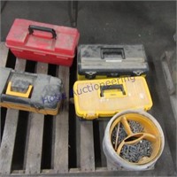 Bucket screws 4 empty tool boxes